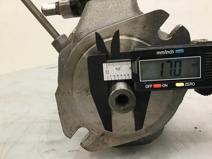 Used BRUENINGHAUS HYDRAULIK Motor A10VSO18DFR1/31R-PPA12N00 Used