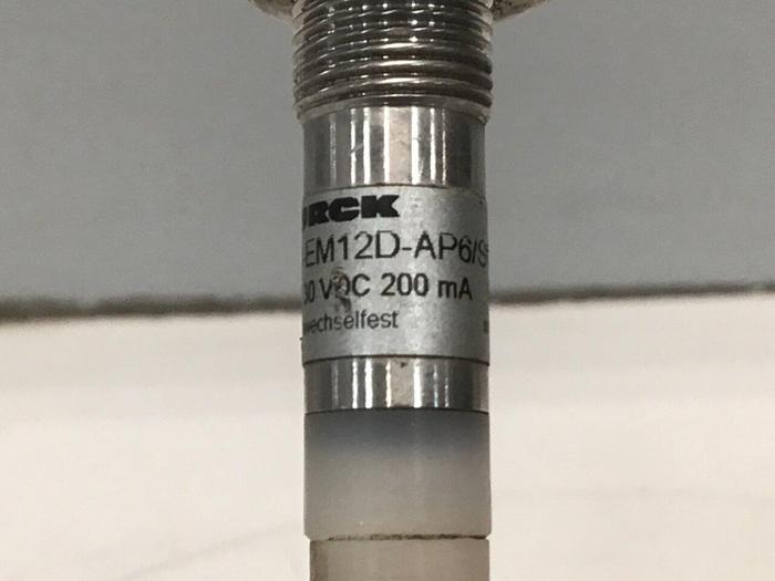 Used TURCK ELEKTRONIK Sensor NI4EM12DAP6S120 #128335