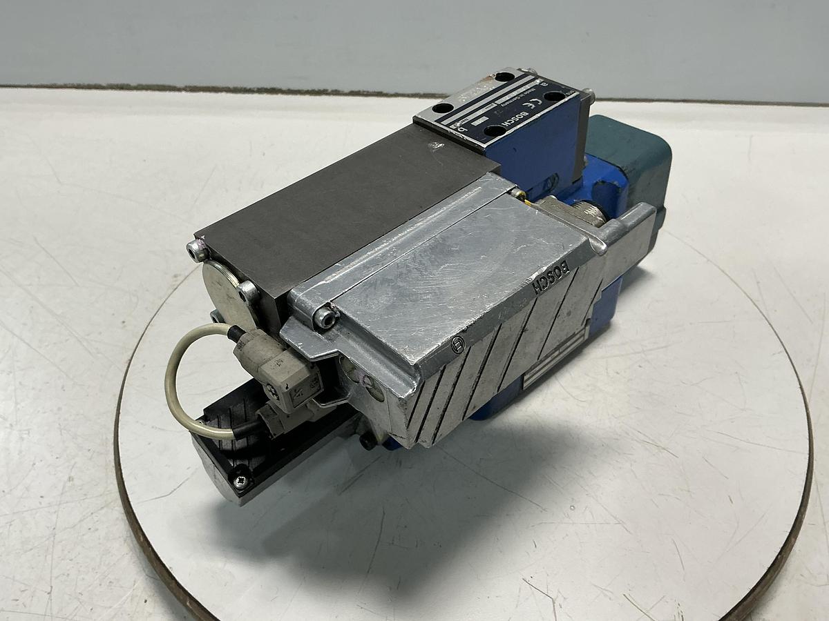 Used BOSCH 0 811 404 614