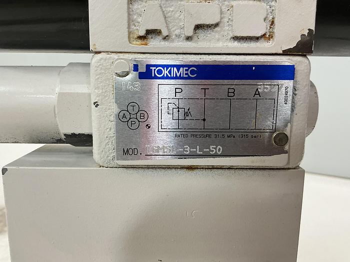 Used TOKIMEC DG4VS-3-0C-M-P7-H-7-P12-52