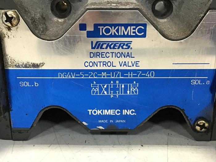 Used VICKERS Hydraulic Valve DG4V-5-2C-M-U7L-H-7-40 #135659