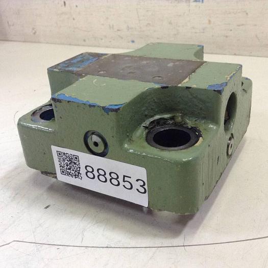 Used VICKERS Valve CVCS4001S2W24510 #88853