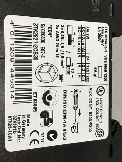 Used SIEMENS Relay Module 3TK2821-2CB30 #138545