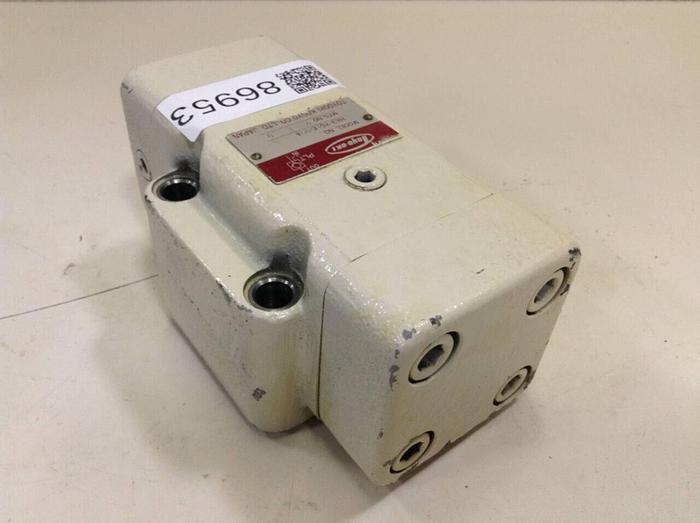 Used TOYOOKI KOGYO Valve HK3-YG1E-06A #87262
