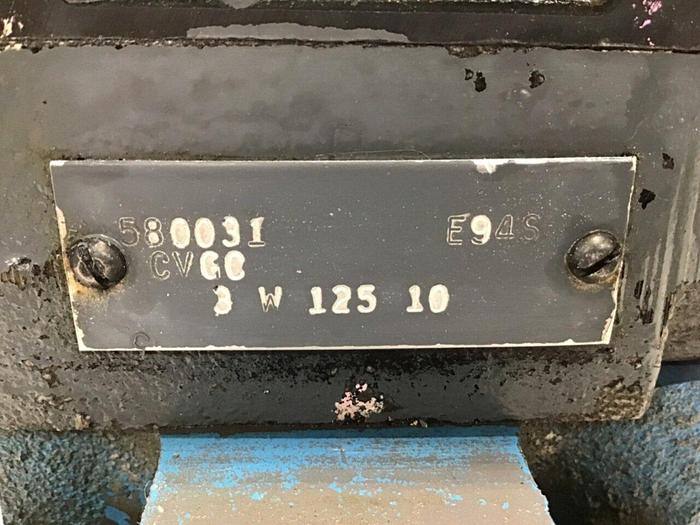 Used VICKERS Valves DG4V-3-2AL-M-U-HL7-60 Used