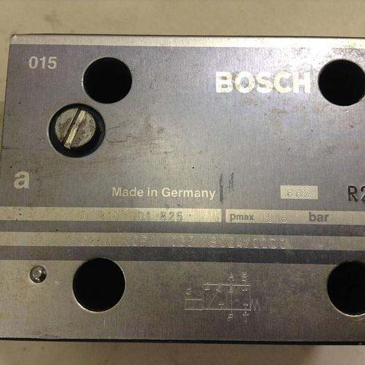 Used BOSCH Hydraulic Valve 0 810 001 825 #80605