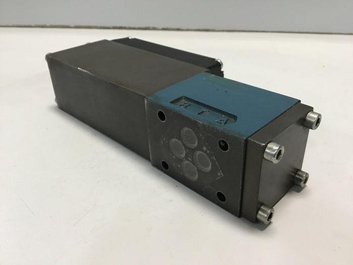 Used BOSCH Solenoid Valve 0 811 404 034 Used