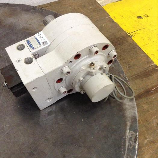 Used YUKEN Screw Motor MVH1-300-F-K-2025 Used