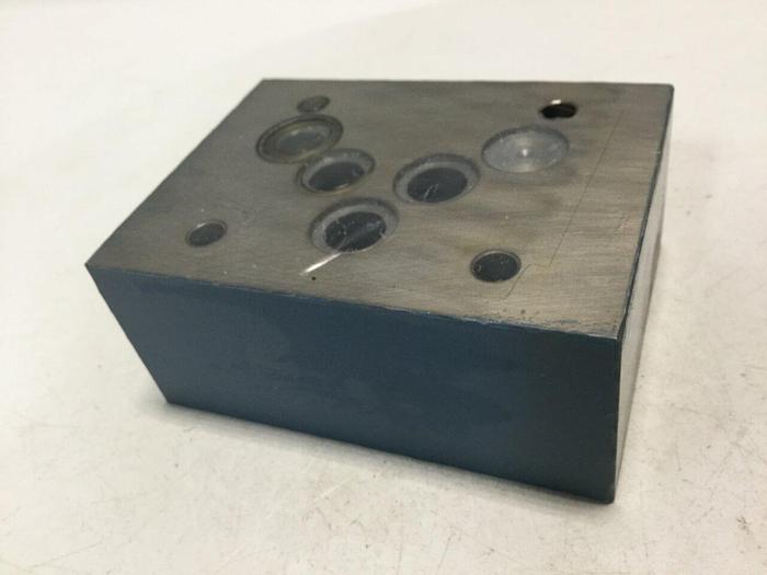 Used BOSCH Valve 0 811 000 025 Used