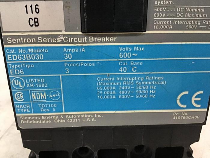 Used SIEMENS 30 Amp Circuit Breaker ED63B030 #138192