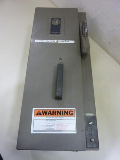 Used ALLEN BRADLEY Combination Starter Size 1 712-BJB2421 SER N #61969