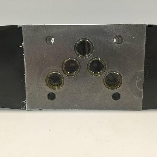 Used VICKERS Directional Control Valve DG4V56CMP7LH740 Used #95069