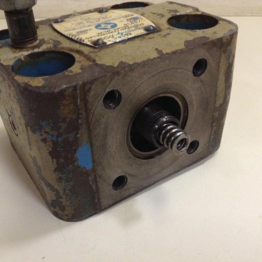 Used SPERRY VICKERS Solenoid Controlled Relief Valve CG5106CCWB70 #69389