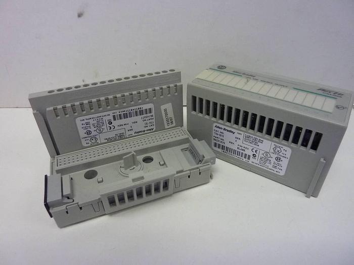Used ALLEN BRADLEY I/O Module 1794-OB16 SER A #49466