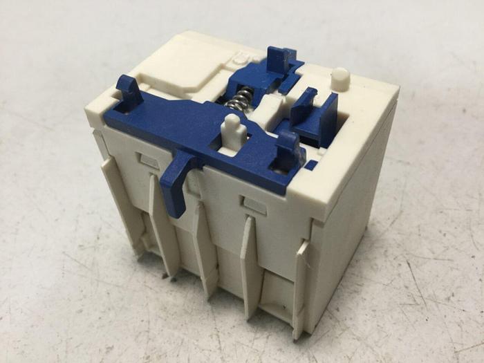 Used TELEMECANIQUE Auxiliary Contact LA1KN11 #103964