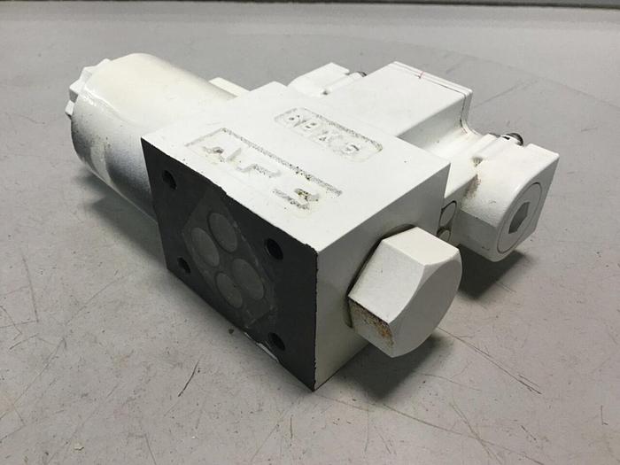 Used YUKEN Directional Valve DSG-01-2B2-D24-60 #129672