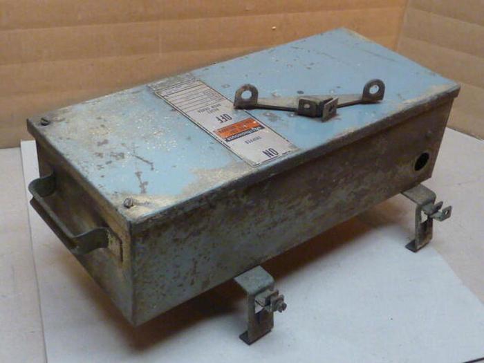 Used WESTINGHOUSE 40 Amp Bus Disconnect Switch 8E-7740 USED