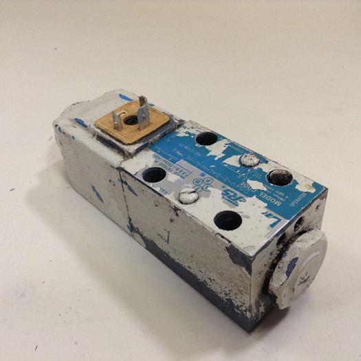 Used VICKERS Valves DG4V-3-2AL-M-U-HL7-60 #72558