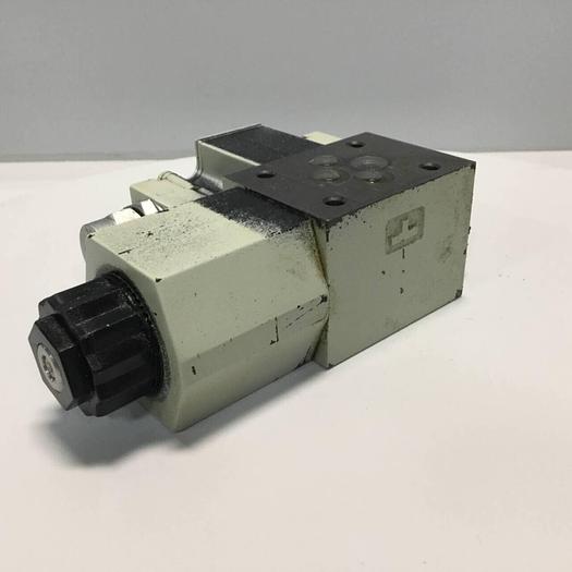 Used YUKEN Directional Valve DSG-01-2B8-D24-50150 #91577