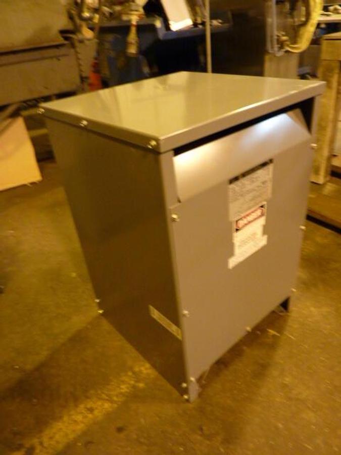 Used SQUARE D Transformer 45T76H 45 KVA USED #28922