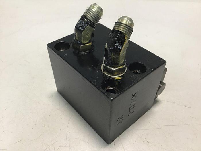 Used VAN DORN Manifold 302112 Used #116639