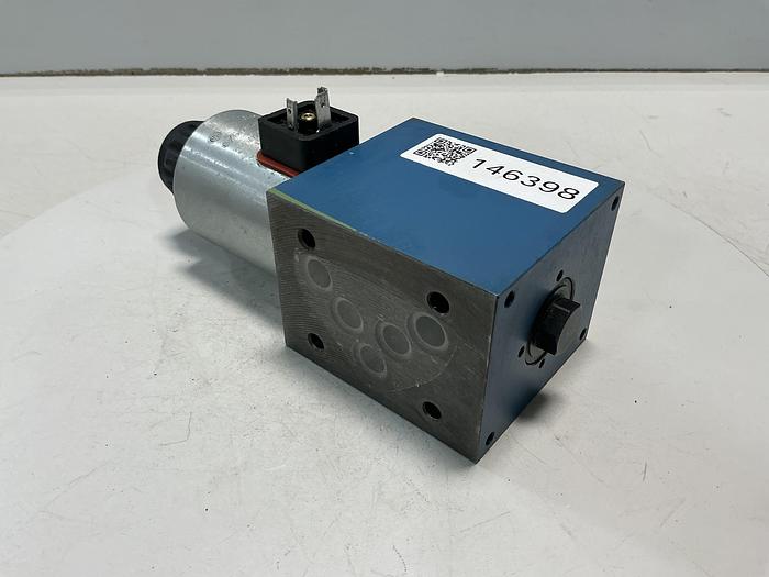 Used MANNESMANN REXROTH 4WE 10 EA32/CG24N9Z4