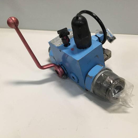 Used HYDAC Hydraulic Accumulator Shutoff Block SAB20 E12Y1 T240 A #92341