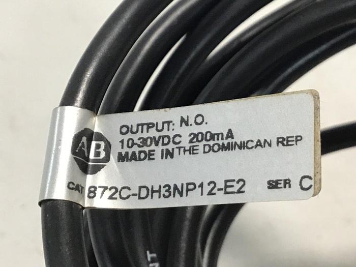Used ALLEN BRADLEY Proximity Switch 872C-DH3NP12-E2 SER C #128496
