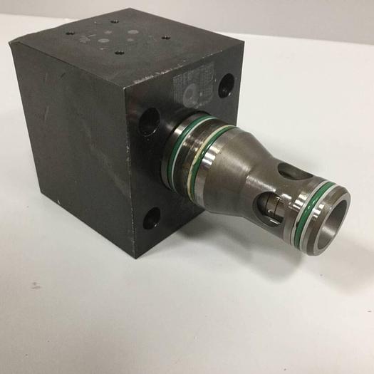 Used MOOG Valve CCE25A6RH1X06 #90738