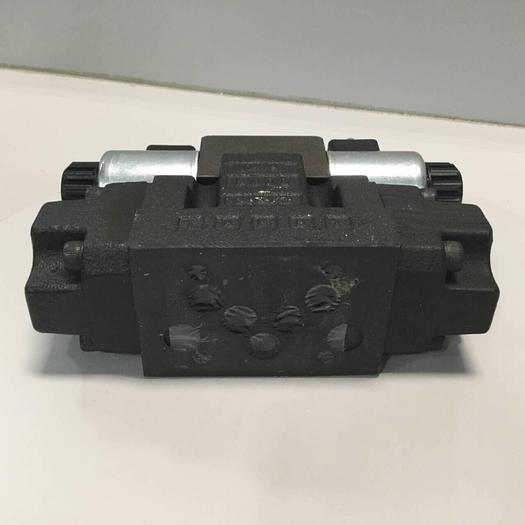 Used MOOG Valve NWE43P6H08PC0BN0 Used