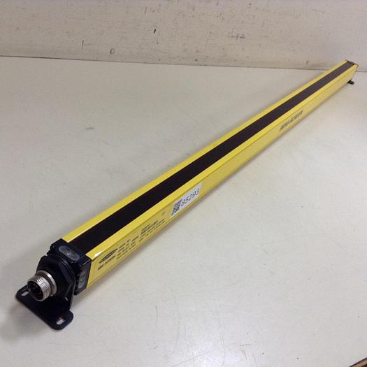 Used BANNER ENGINEERING Mini-Screen Light Curtain Emitter MSE4024Y Used