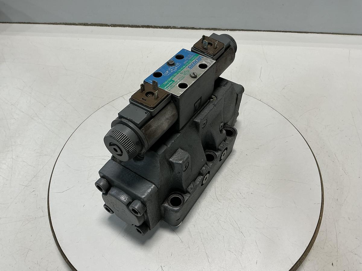 Used VICKERS DG4V-3S-6C-M-U-HL7-60-EN490-B13