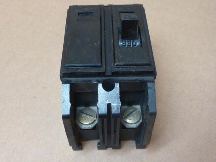 Used WESTINGHOUSE 10 Amp Circuit Breaker HQCL2010 #31344