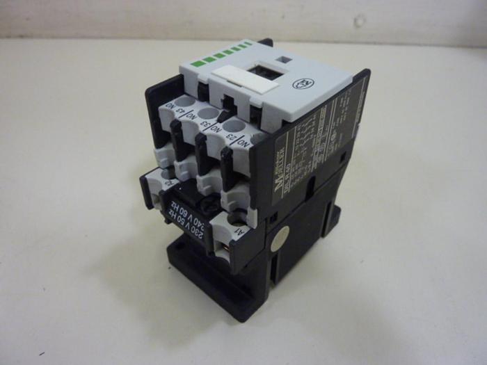 Used MOELLER Contactor DILR40 #63574