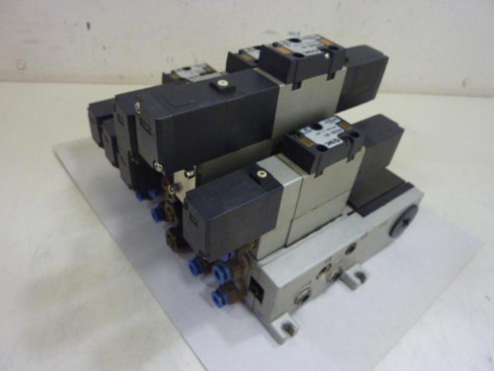 Used SMC Control Block w/ Valves NFVS2600-5FZ #60120