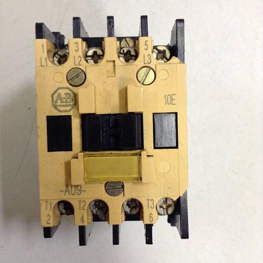 Used ALLEN BRADLEY Contactor 100-A09ND3 SER A #82624