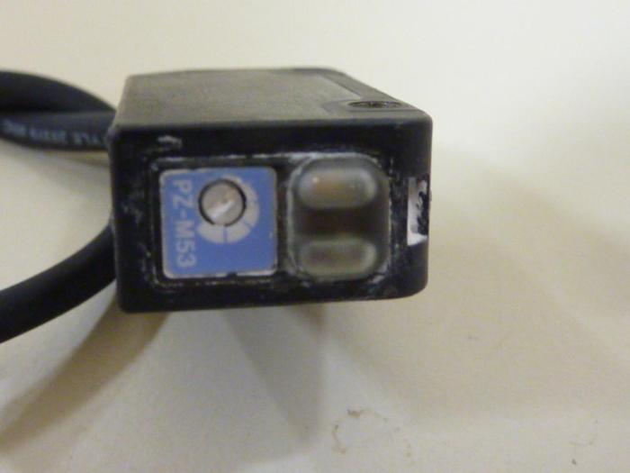 Used KEYENCE CORP Photoelectric Sensor PZ-M53 #58324
