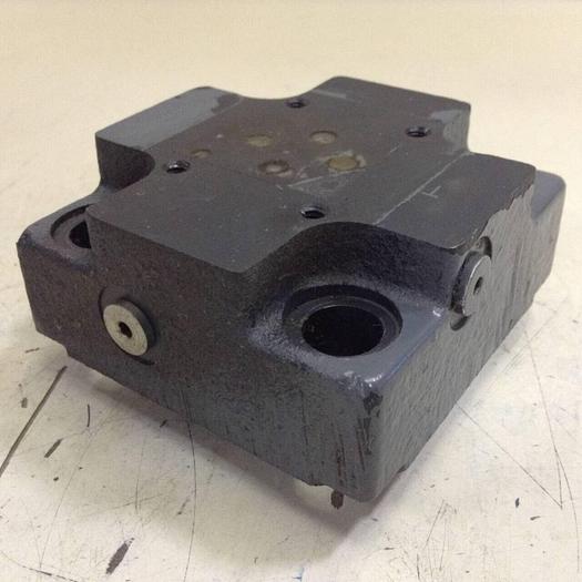 Used VICKERS Valve CVCS25D1S210S19 #89204