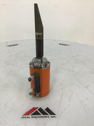 Used ENGEL Die Lock Cylinder ES600/200/300 / DLC #123400