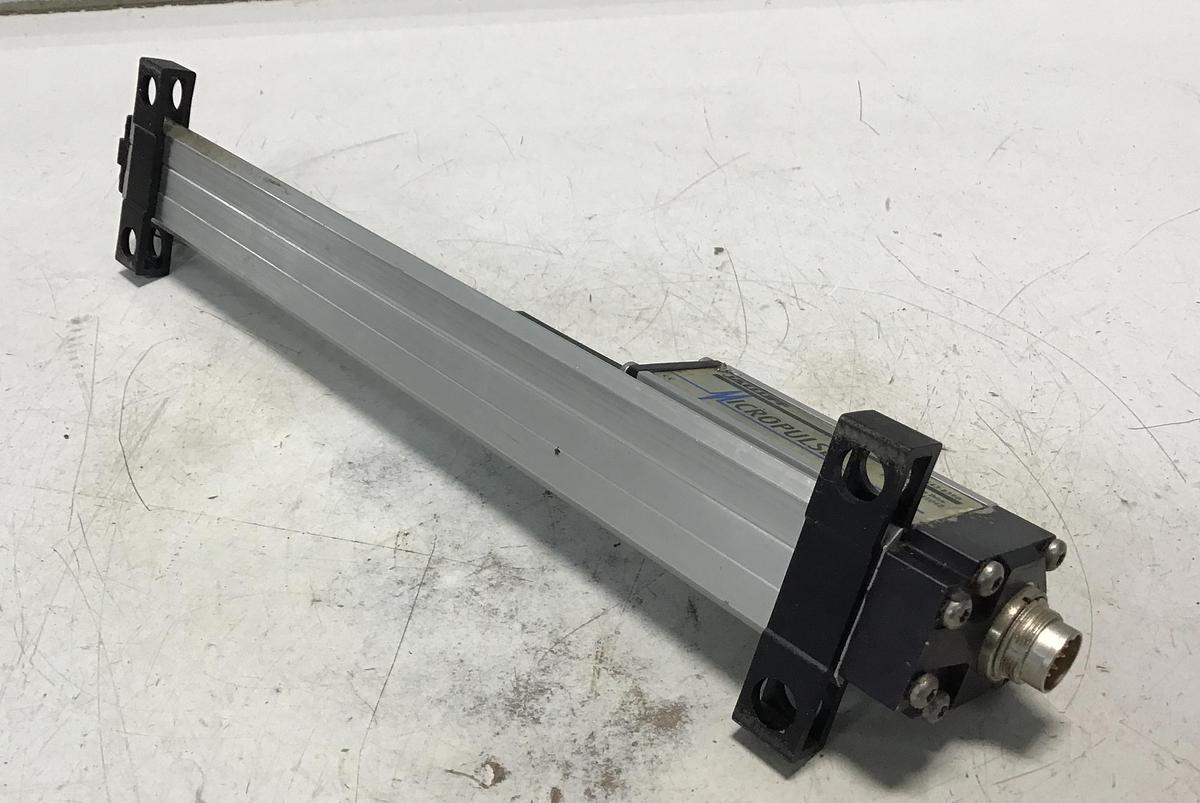 Used BALLUFF BTL-5-M1-M0152-Z-S32