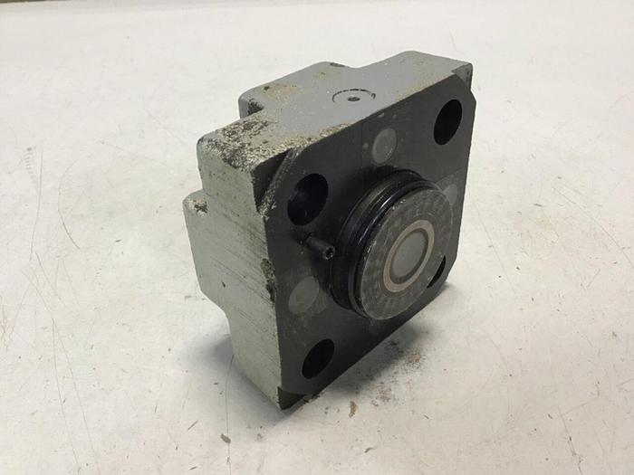 Used VICKERS Valve CVCS25NS210 Used