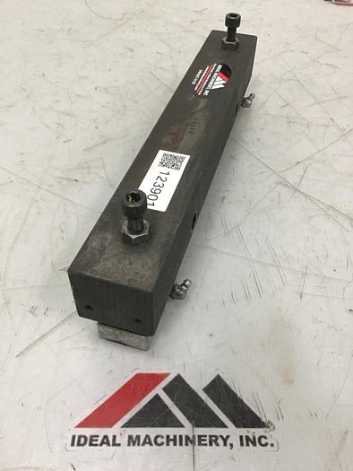 Used CINCINNATI MILACRON Sliding Platen Shoe 5040389 #123901