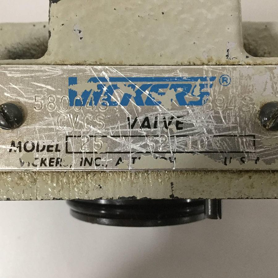 Used VICKERS Valve CVCS25NS210 Used