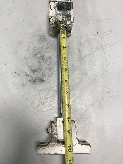 Used HORIUCHI MACHINERY Hydraulic Cylinder F8-SA 1FB32C140N180-COA Used