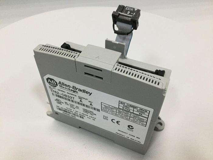 Used ALLEN BRADLEY Output Module 1762-OB32T SER A #104440