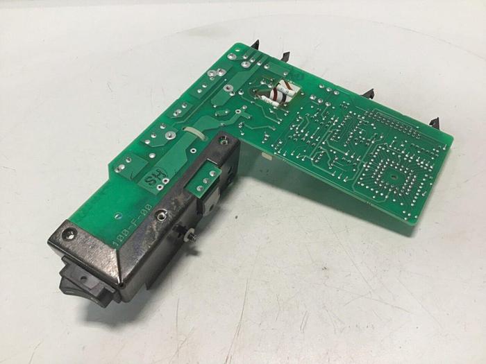 Used GAMMAFLUX Hot Runner Output Board GA-100-F-00 Used