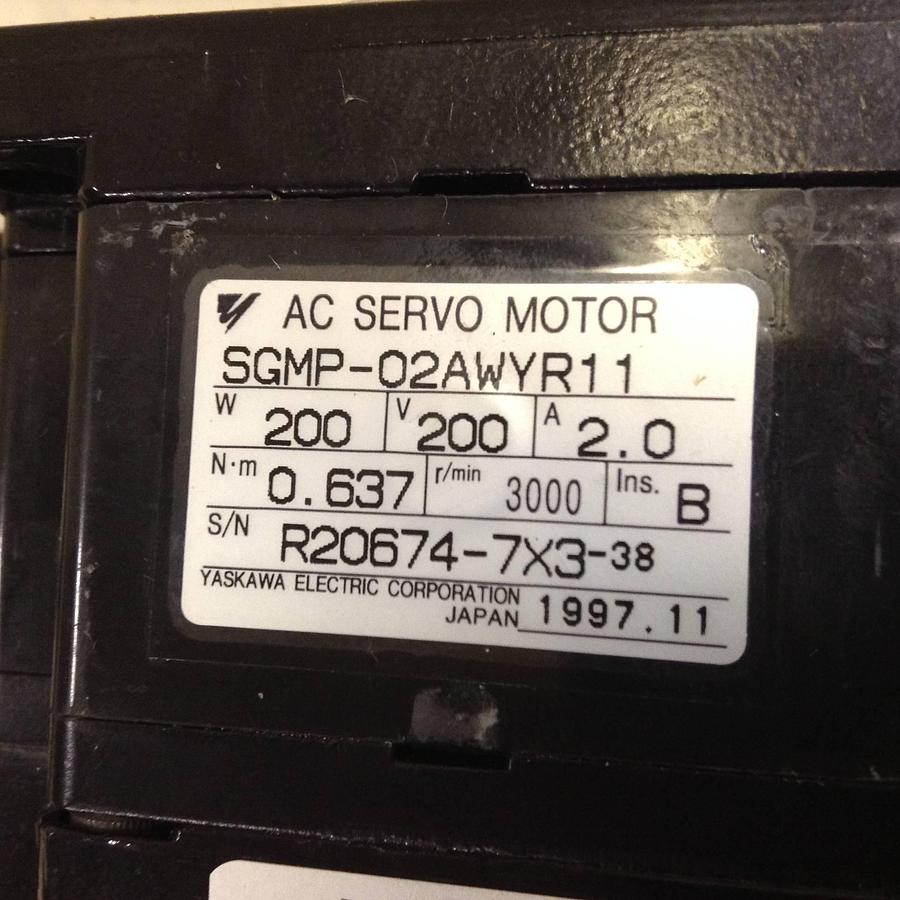 Used YASKAWA AC Servo Motor SGMP-02AWYR11 #82805