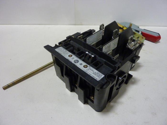 Used ALLEN BRADLEY 30 Amp Disconnect Switch 1494V-DS30 SER A #57415