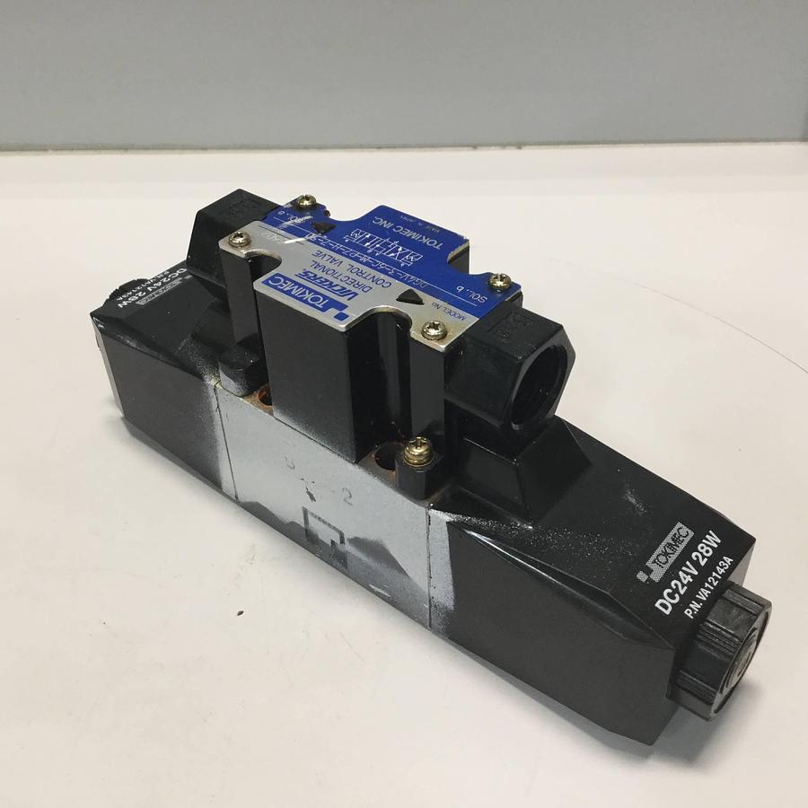 Used VICKERS Directional Control Valve DG4V36CMP7H750 USED