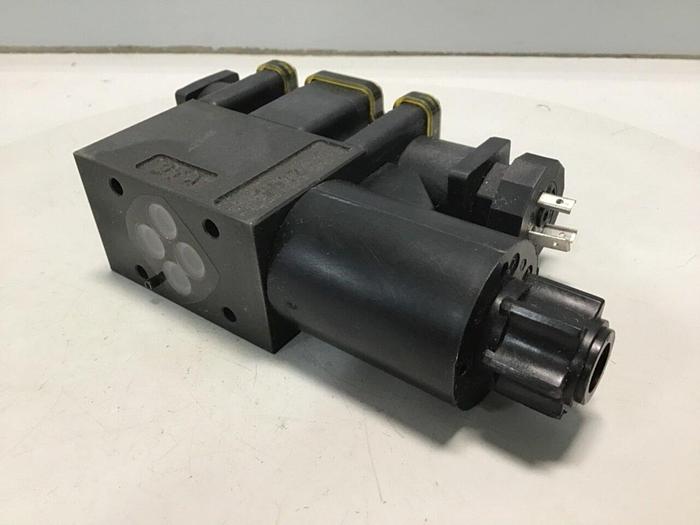 Used PARKER Valve D1VW020BNJGG582 #111897